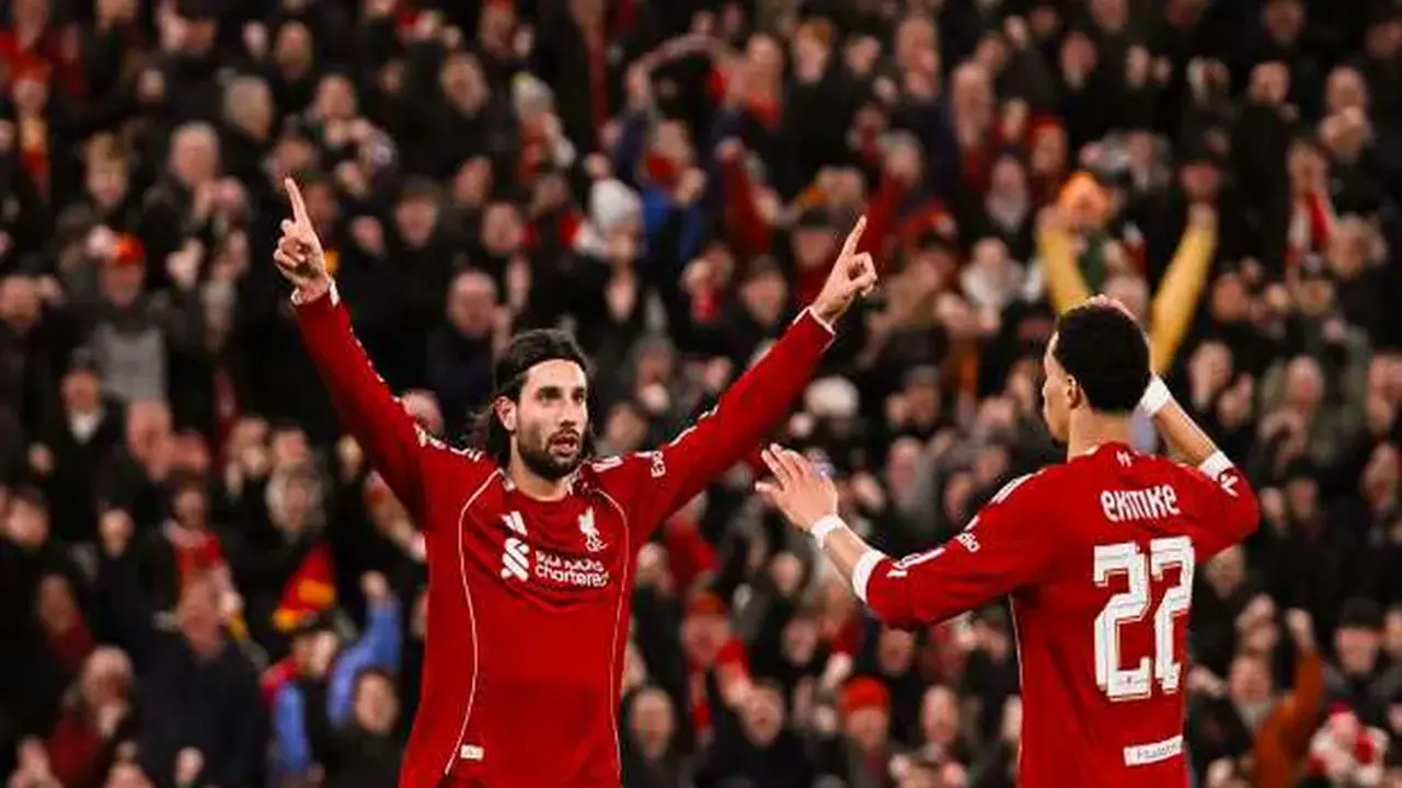 ليفربول يتعادل مع آيندهوفن في الشوط الأول بدوري أبطال أوروبا